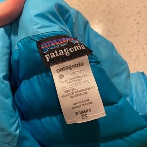 XS Blue Patagonia Down Puff Jacket